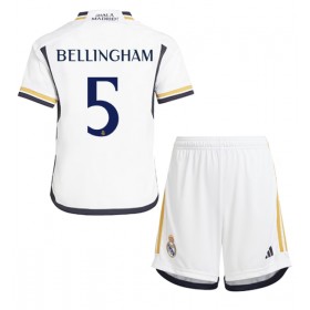 Baby Fußballbekleidung Real Madrid Jude Bellingham #5 Heimtrikot 2023-24 Kurzarm (+ kurze hosen)